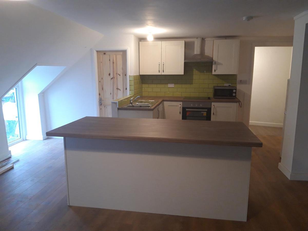 Big 2 Double Bedroom In The Town